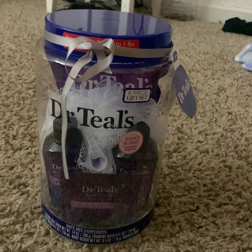 Selling: body scrub with pure epsom salt